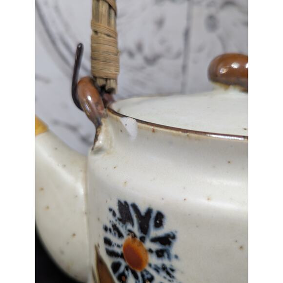 Vintage Otagiri Stoneware Teapot, Pre-Owned - Picture 5 of 12
